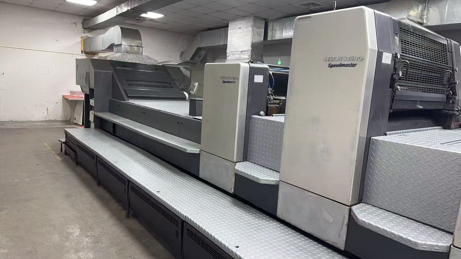 2001 Heidelberg CD102-6+L with UV used printing machine photo 5