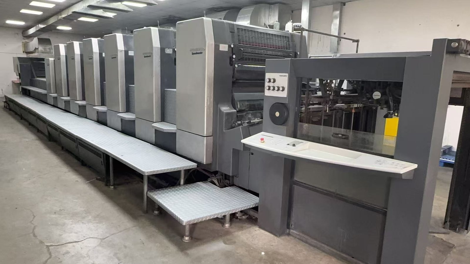 2001 Heidelberg CD102-6+L with UV used printing machine photo 2