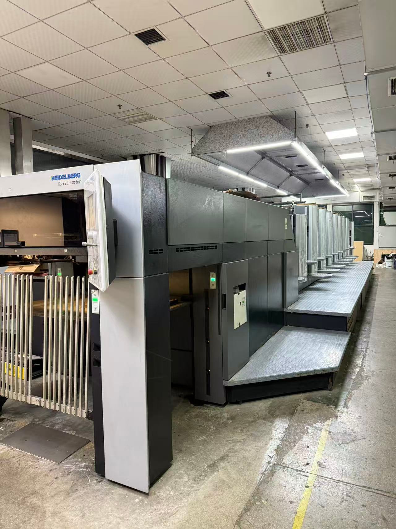 2018 Heidelberg CD 102-7+L UV used printing machine photo 2