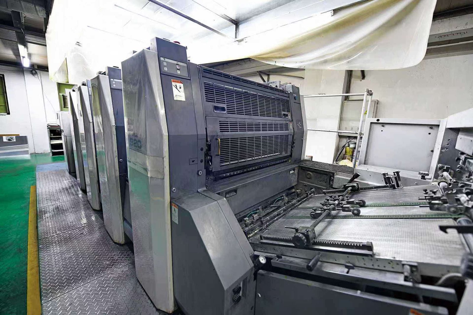 2013 Ryobi 920-4 used printing machine photo 2