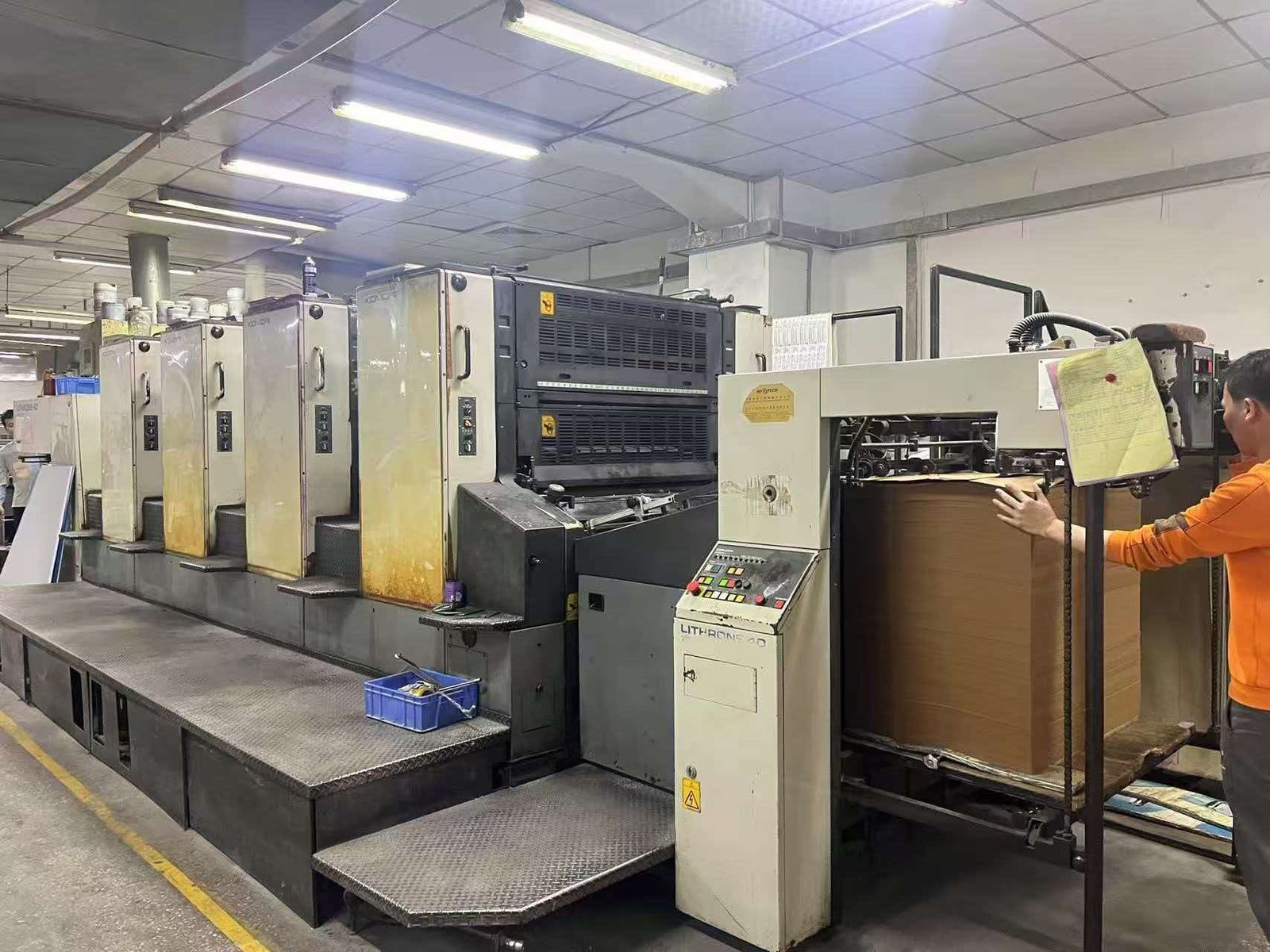 2003 Komori L440 used printing machine photo 2