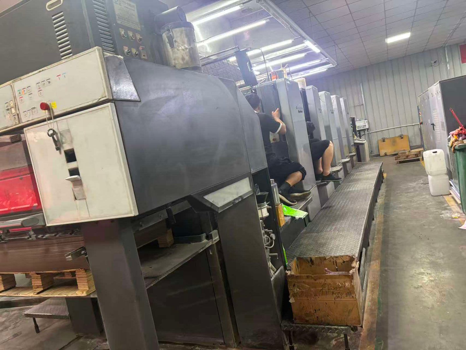 2002 Heidelberg CD102-5 High Configuration used printing machine photo 2