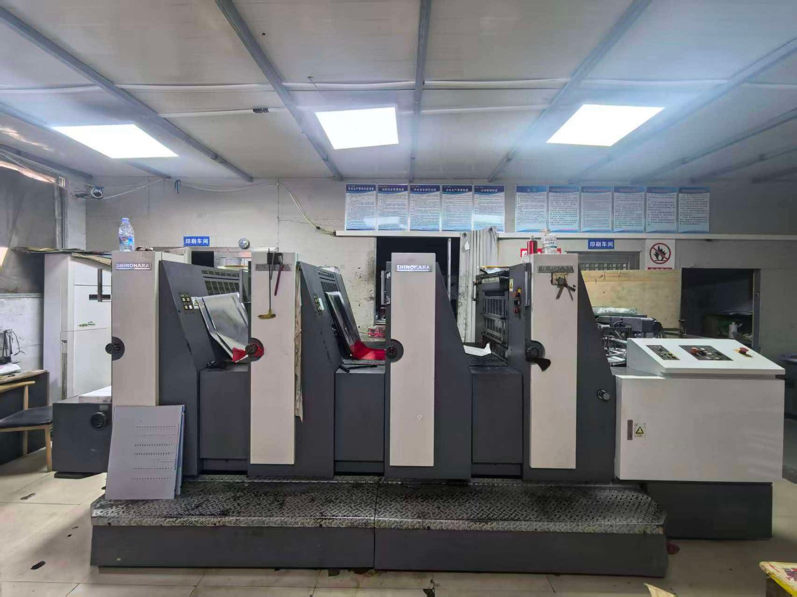 2013 SHINOHARA 52-4 used printing machine photo 2