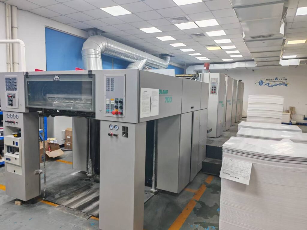 2001 Roland 705 High Configuration used printing machine