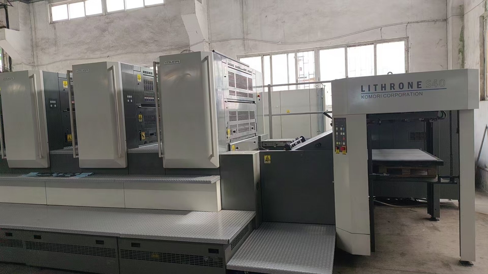2007 Komori LS540 used printing machine photo 2